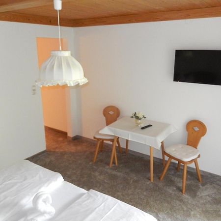 Gaestehaus Lukasser Hippach Habitación foto